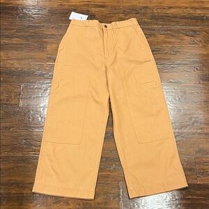 NWT Nike Youth Cargo Pants in Light Brown/Tan Size XL